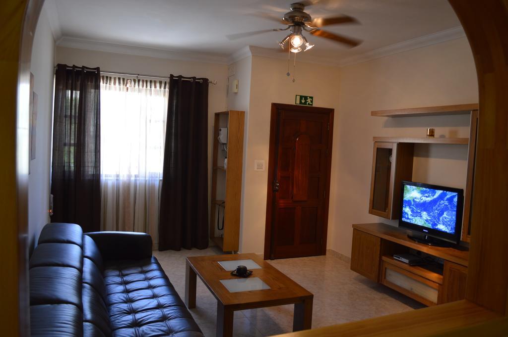 The April Maisonette Marsaskala Buitenkant foto
